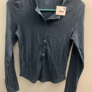 American Eagle Outfitters Blue Long Sleeve Top